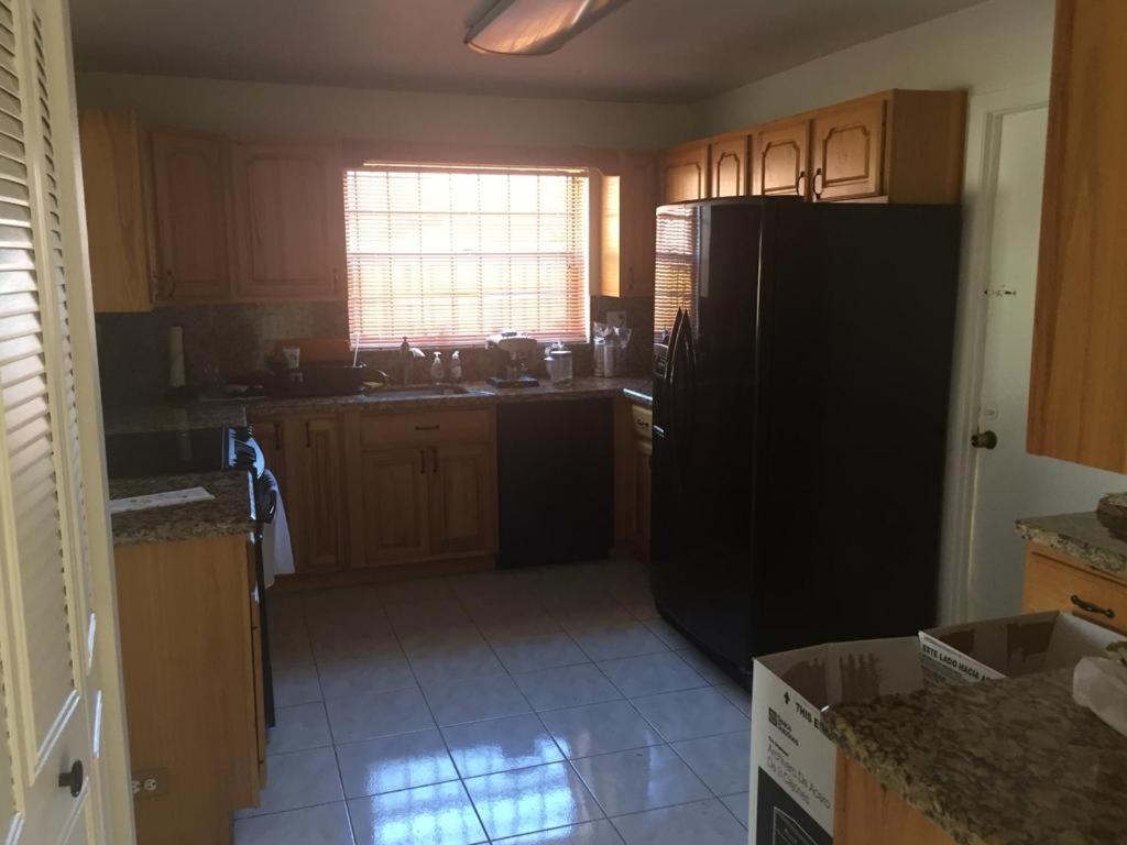 82-10Sw 135Av Villa Miami Ngoại thất bức ảnh