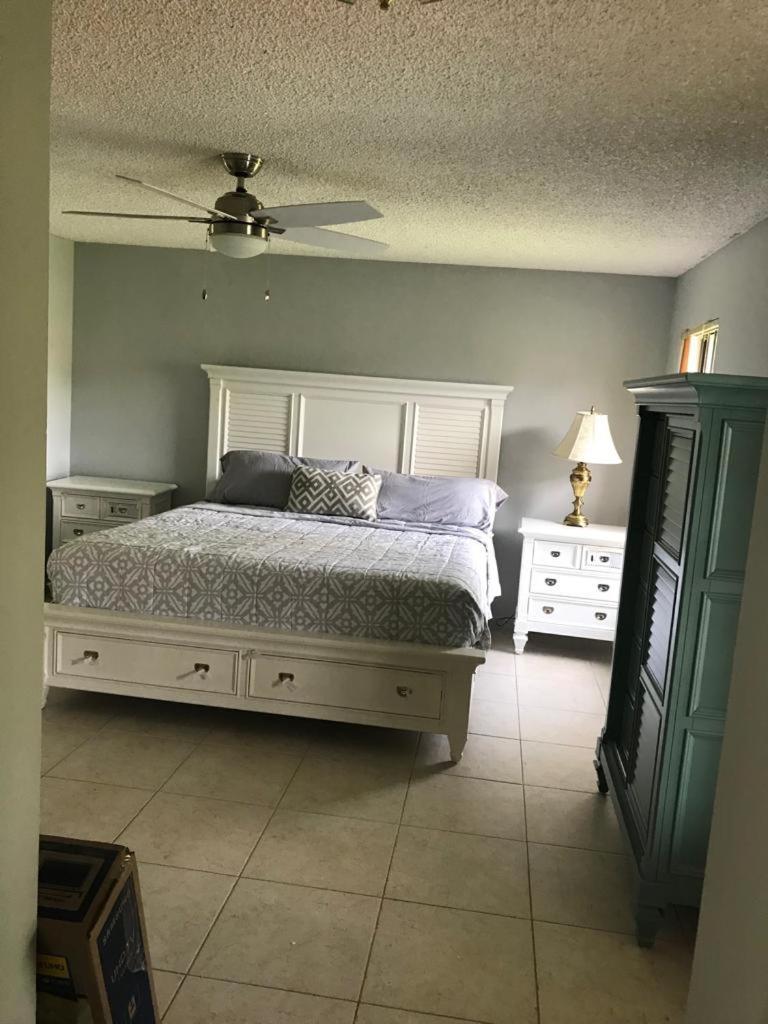 82-10Sw 135Av Villa Miami Ngoại thất bức ảnh